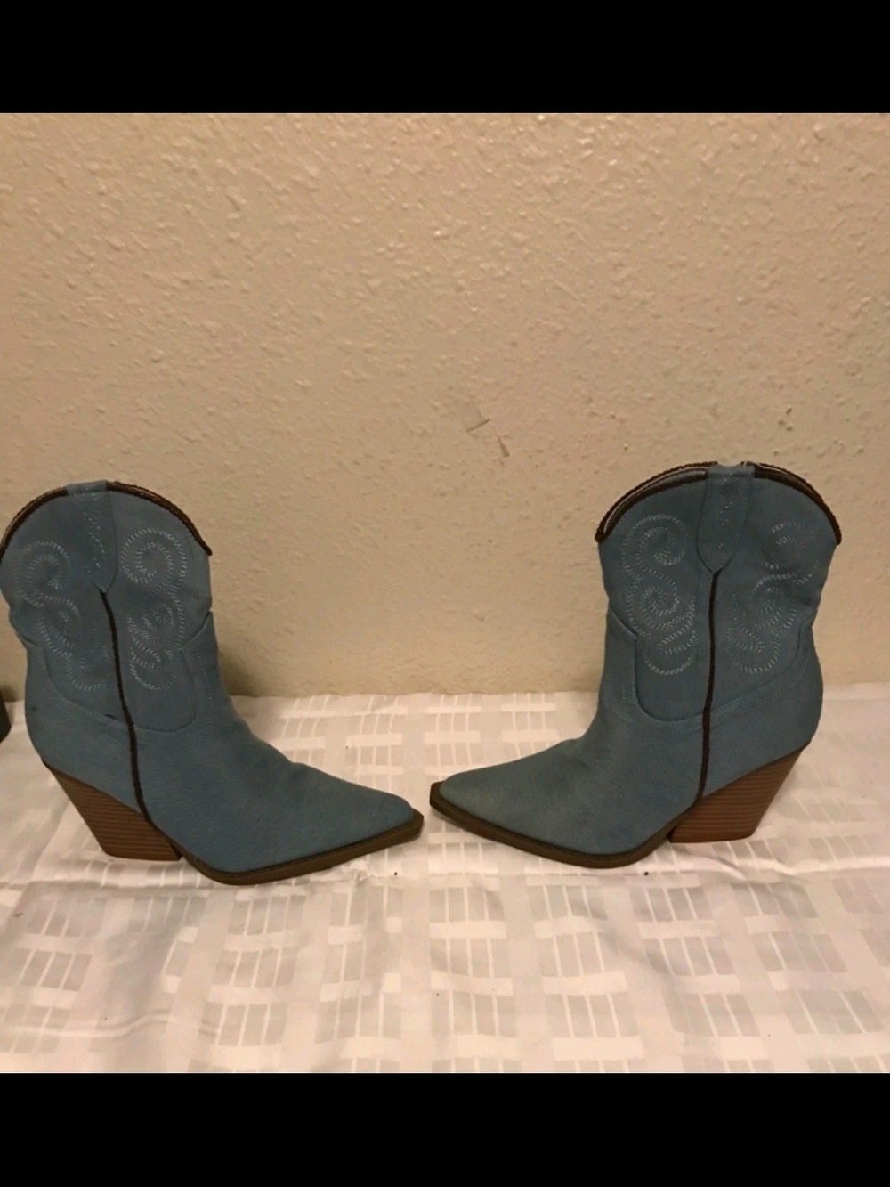 Women’s Blue Suede Western Ankle Boots
